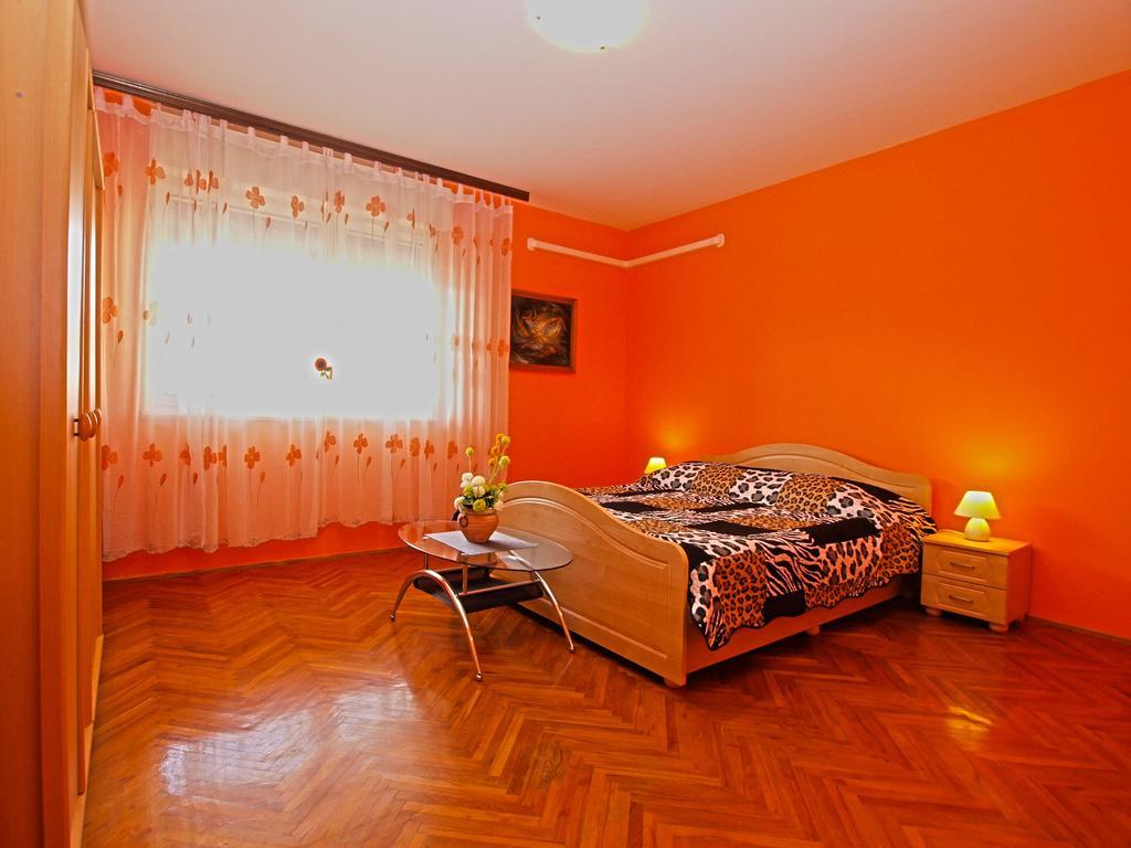Apartment Snezana 1200 Fažana Esterno foto