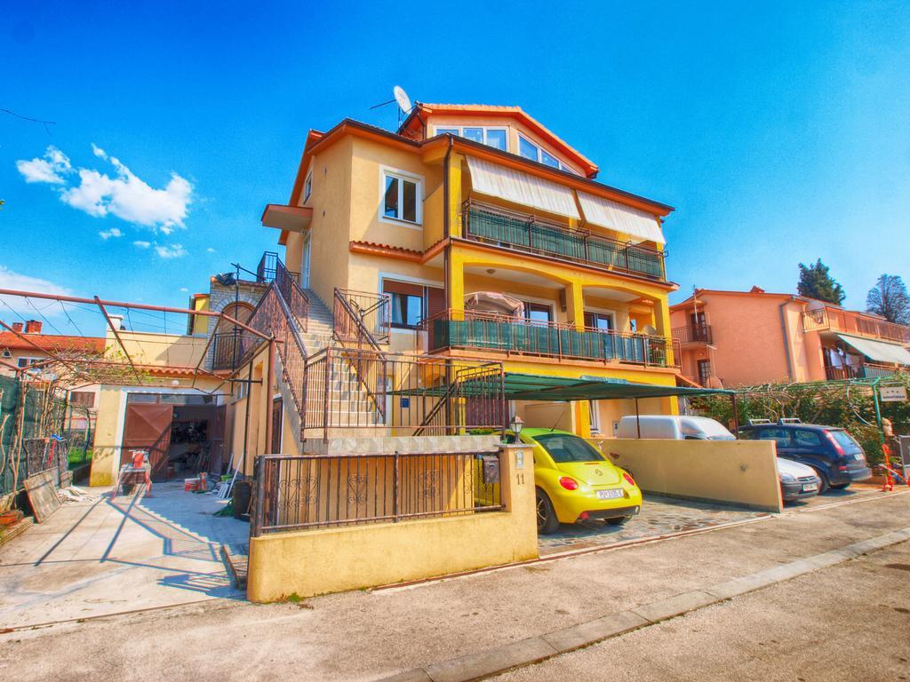 Apartment Snezana 1200 Fažana Esterno foto